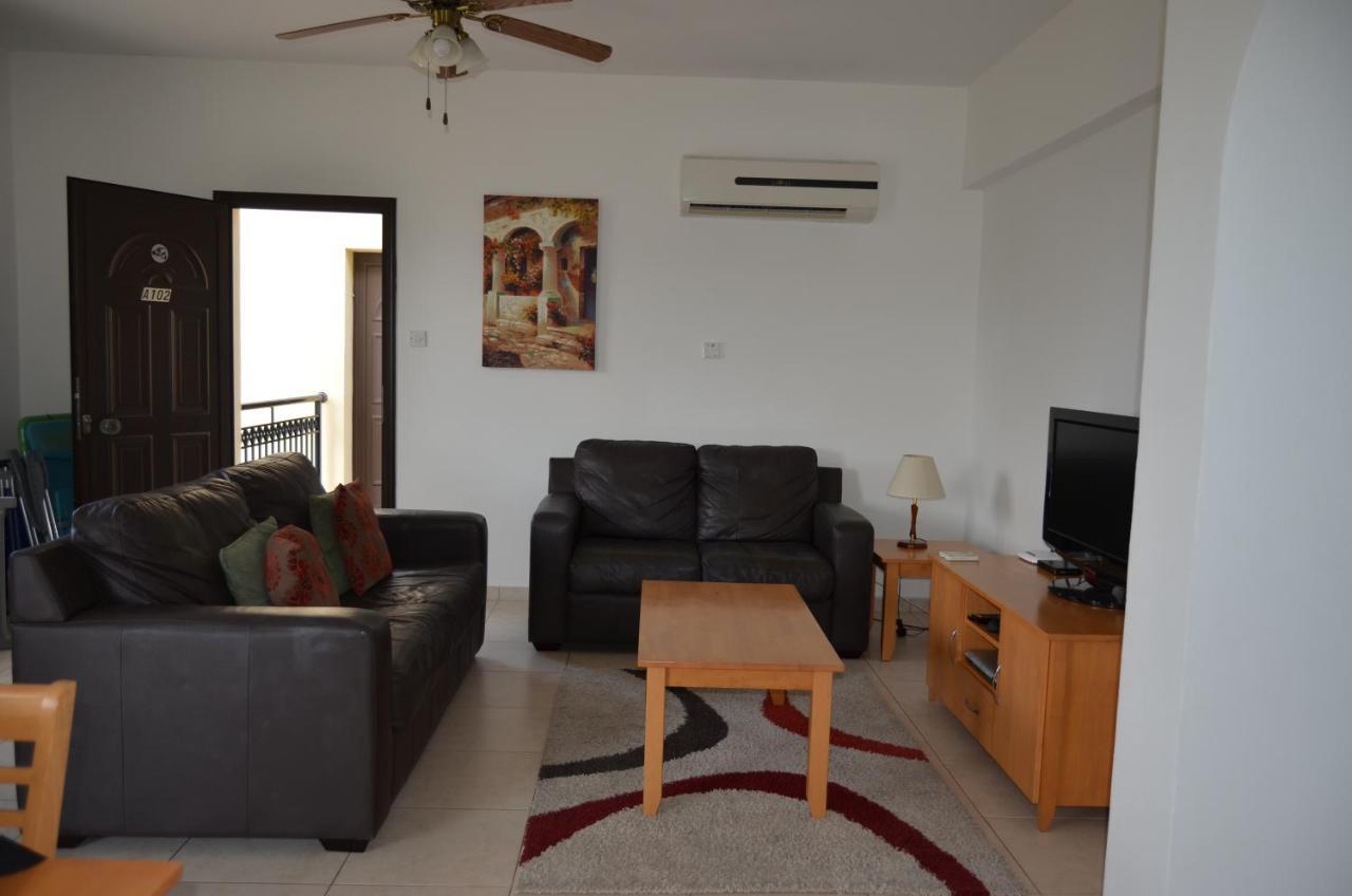 Faros Beach Apartment A102 Paphos Kültér fotó